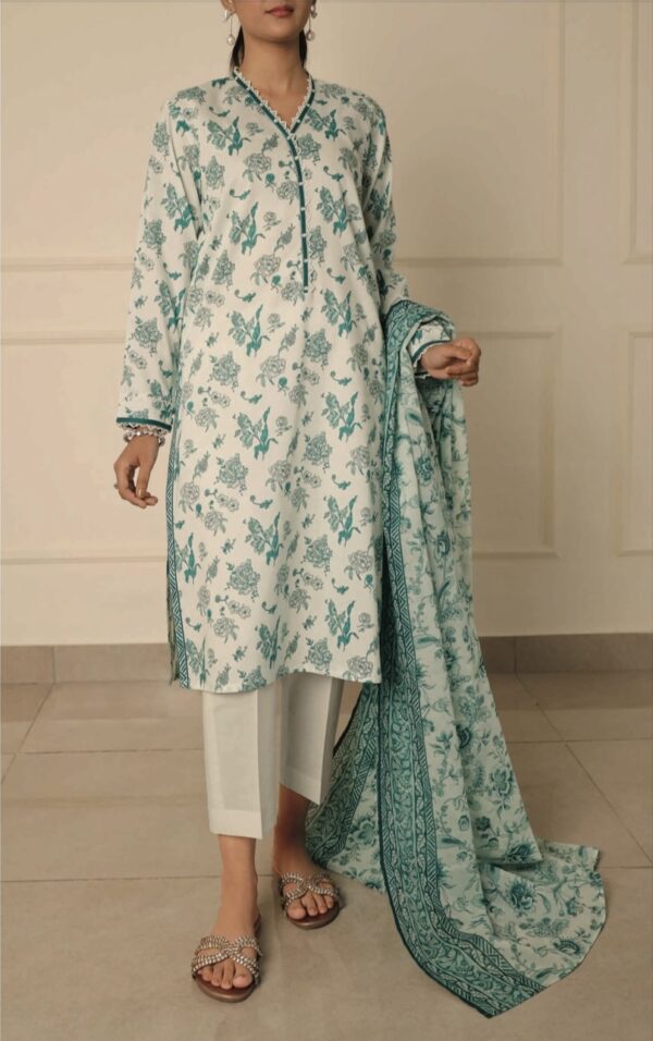Saya Premium Printed Lawn 3 Piece - Image 3